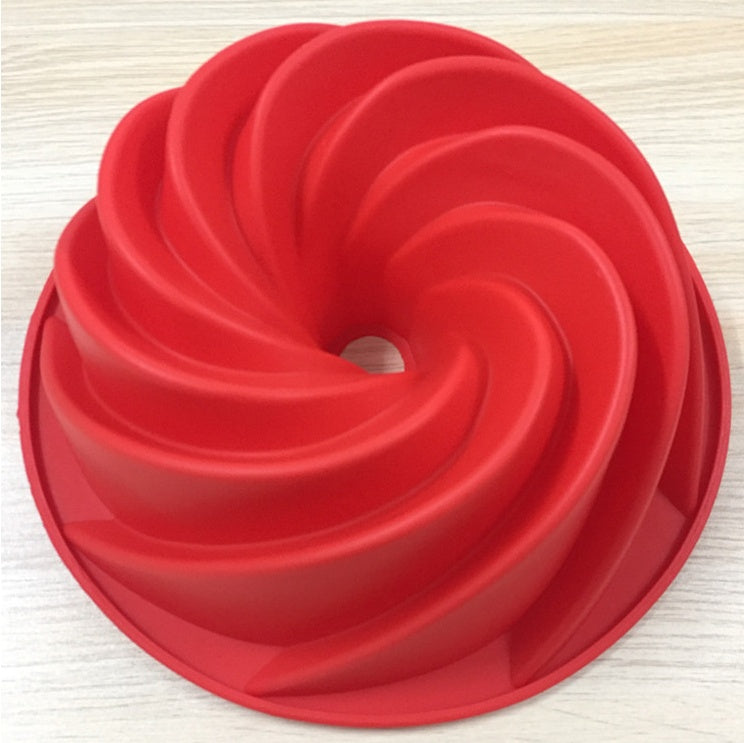 Silicone spiral cake mold