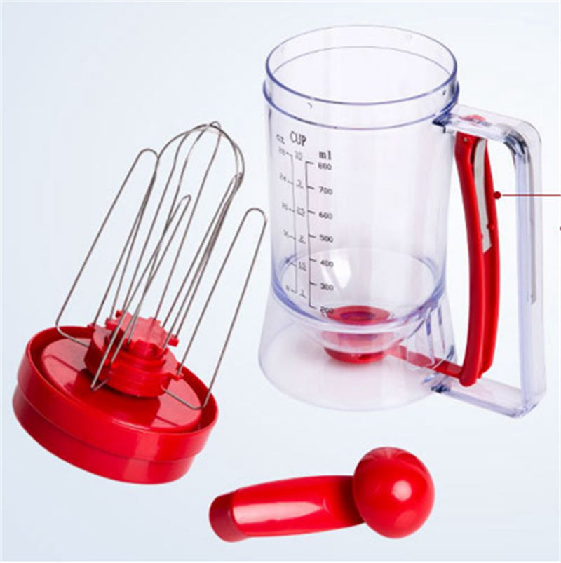 Cream dispenser